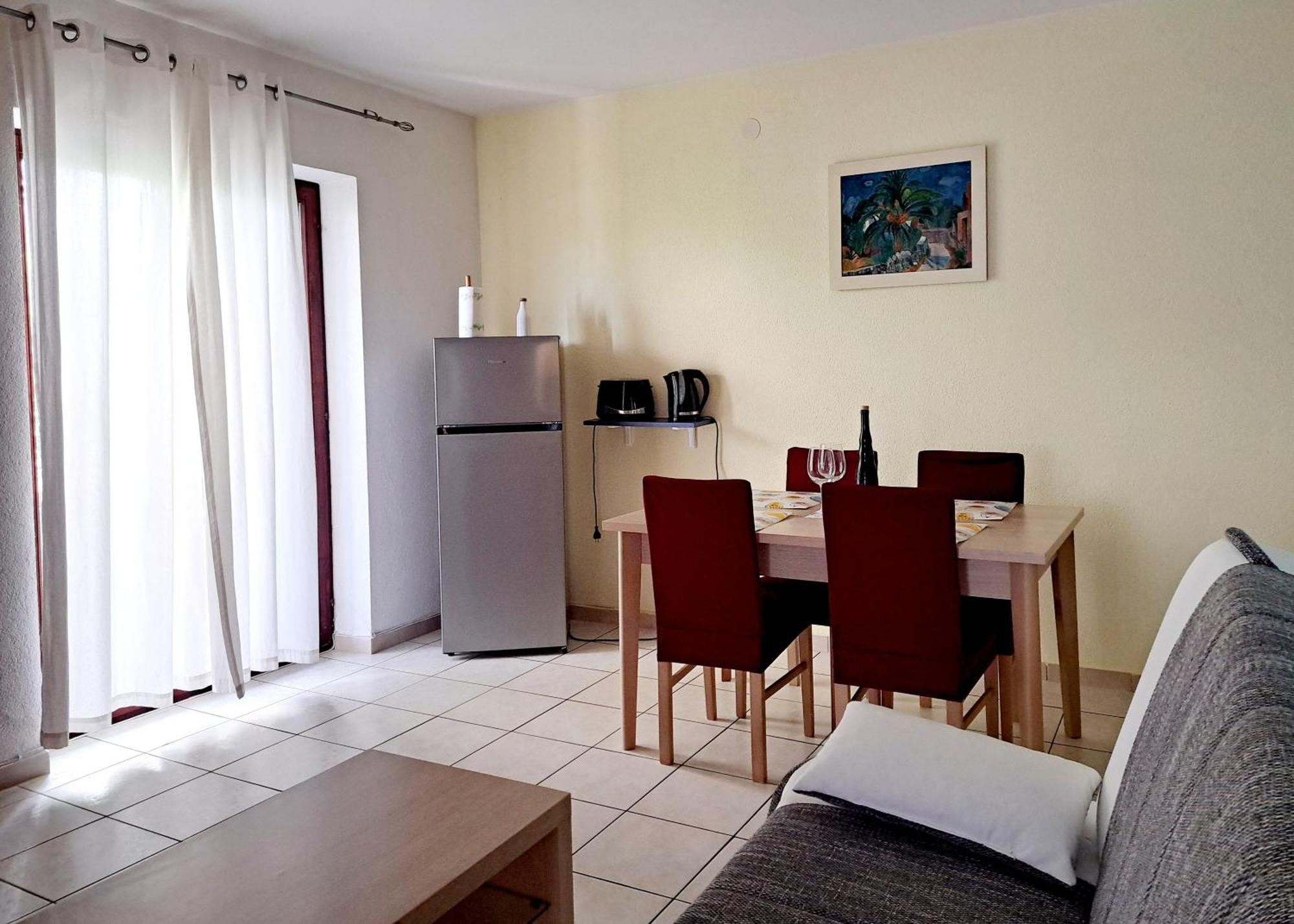 Apartment Morje *